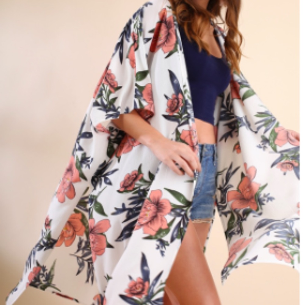 Umgee Floral Kimono